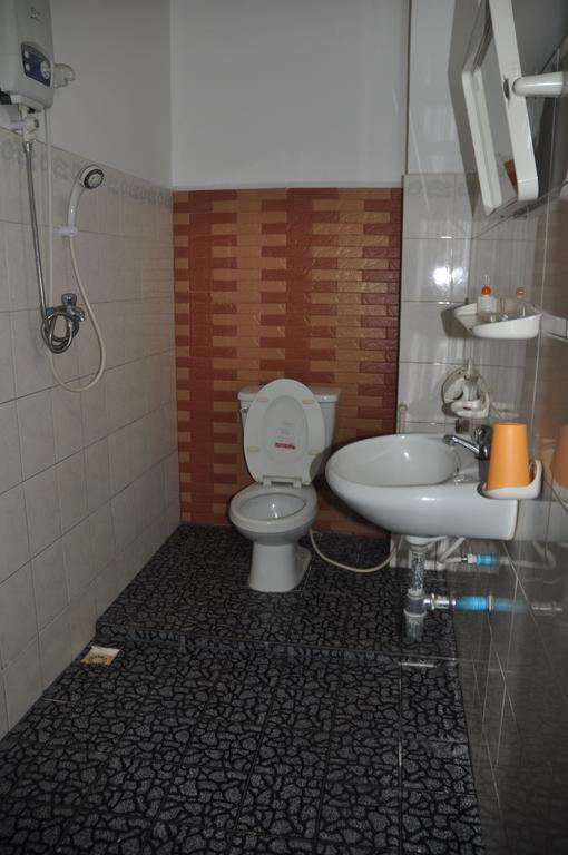 Big Lyna Villa Siem Reap Phòng bức ảnh