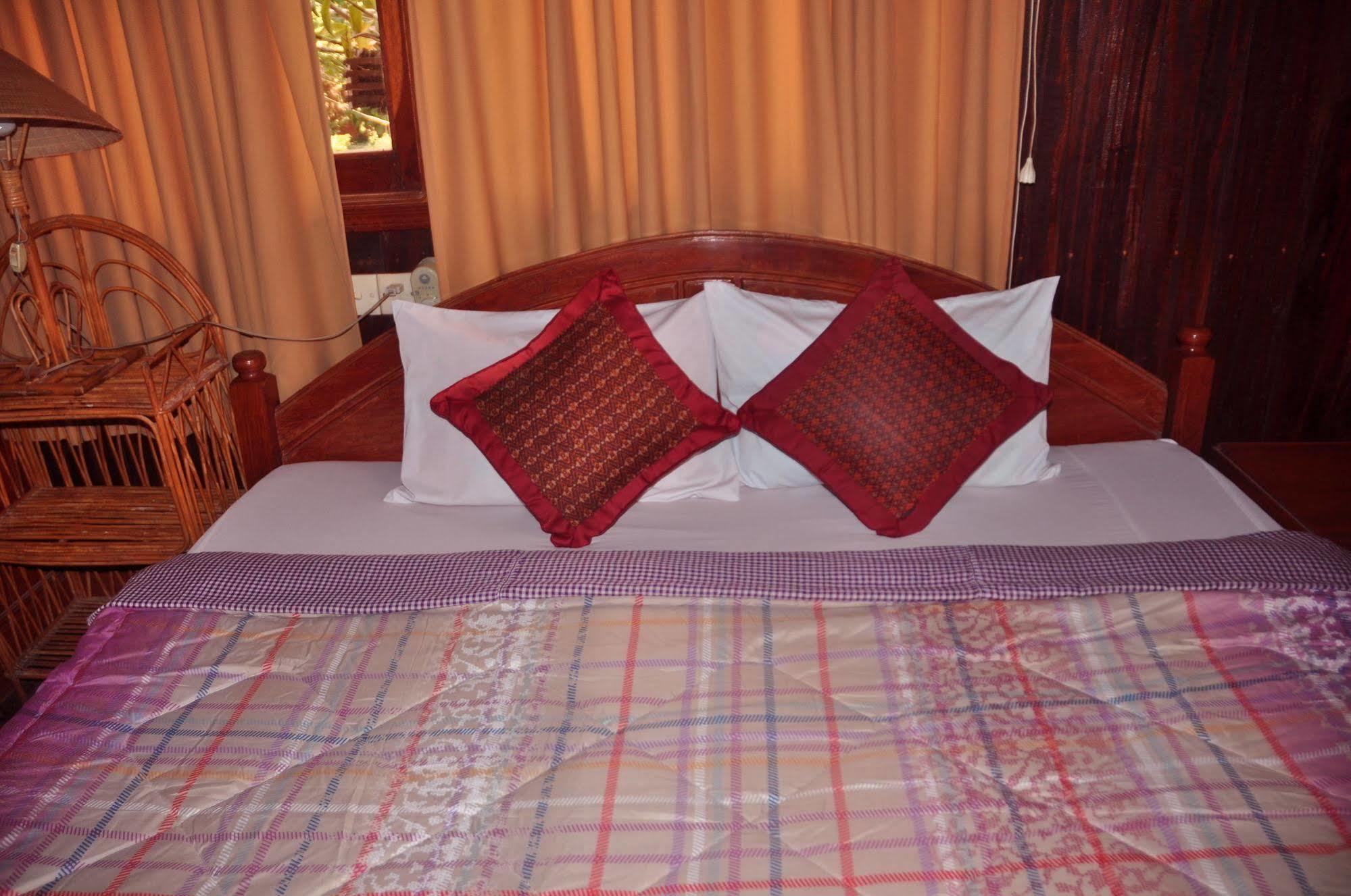 Big Lyna Villa Siem Reap Ngoại thất bức ảnh