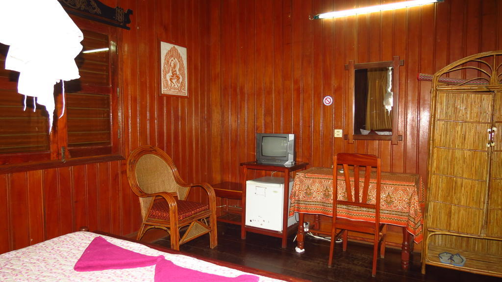 Big Lyna Villa Siem Reap Phòng bức ảnh